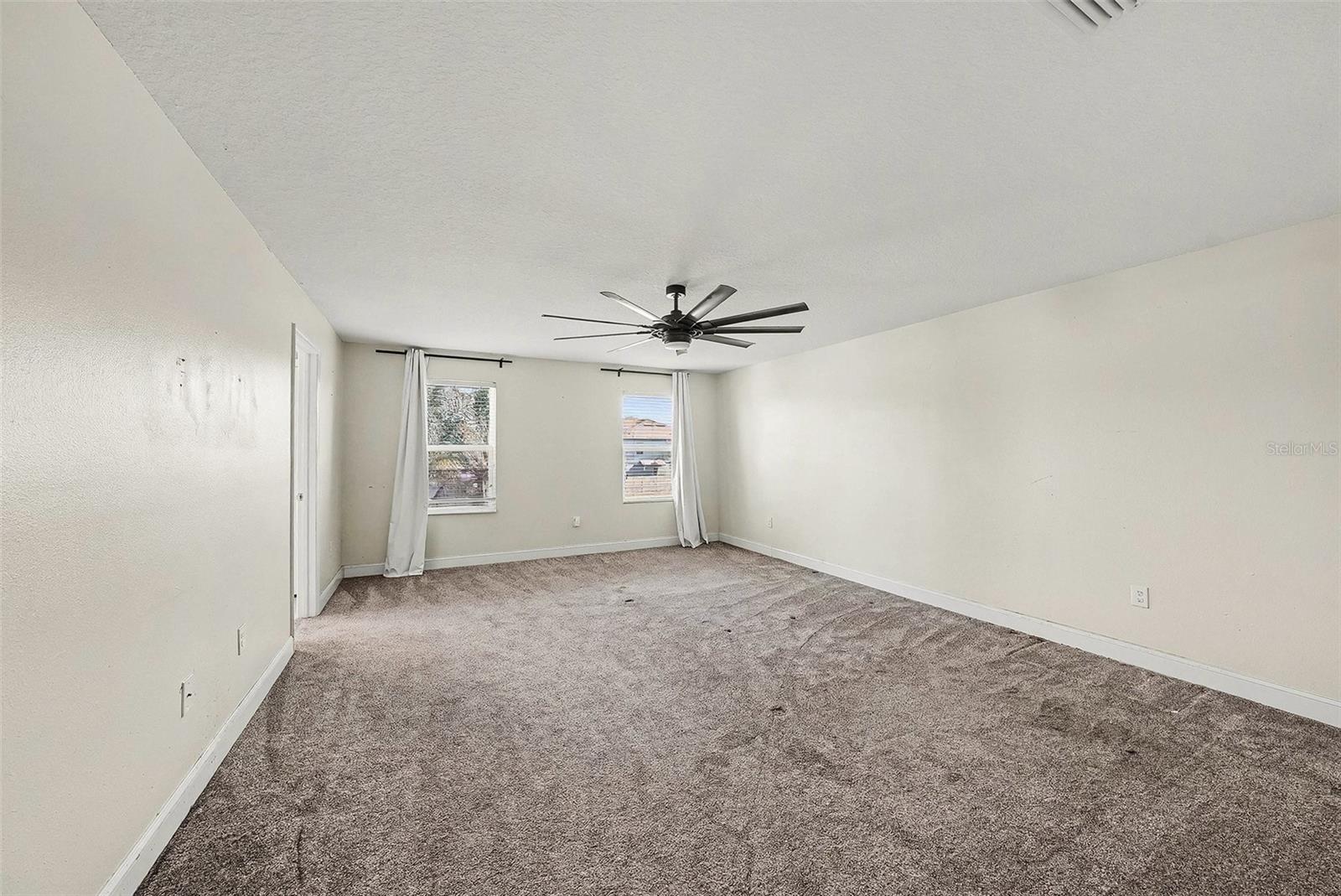 10233 NEWMINSTER LOOP — photo 9
