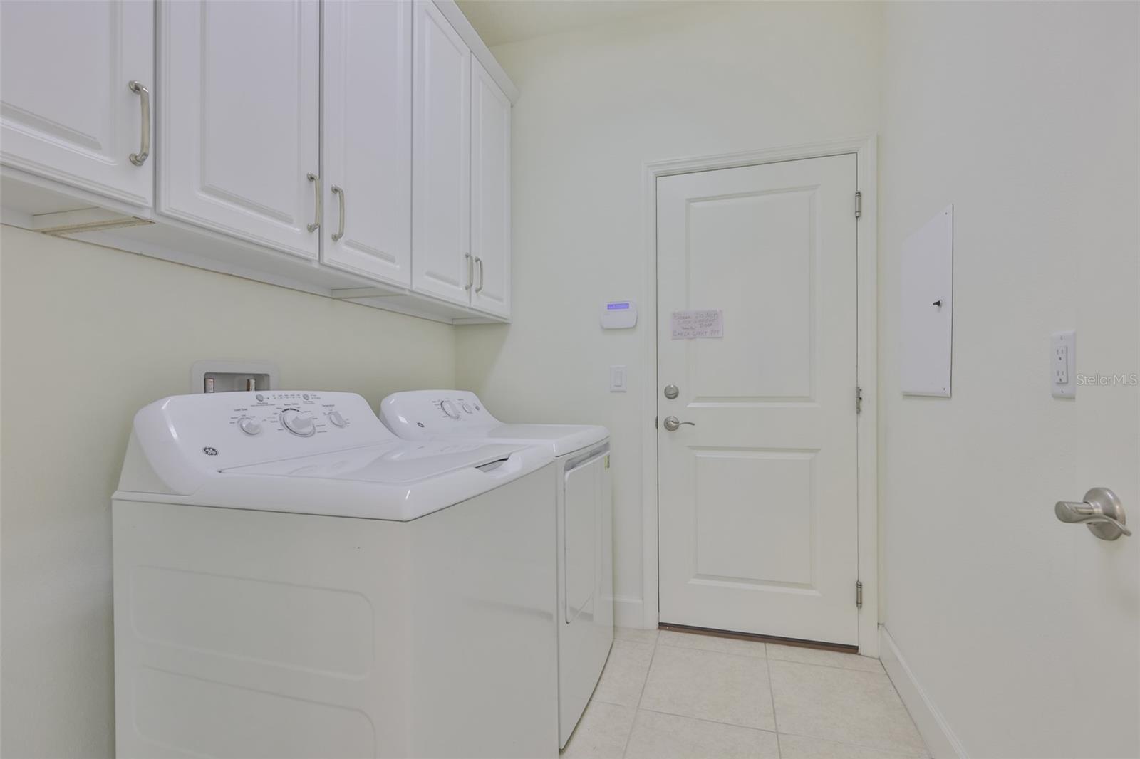 4906 AVILA LAKES DR — photo 28
