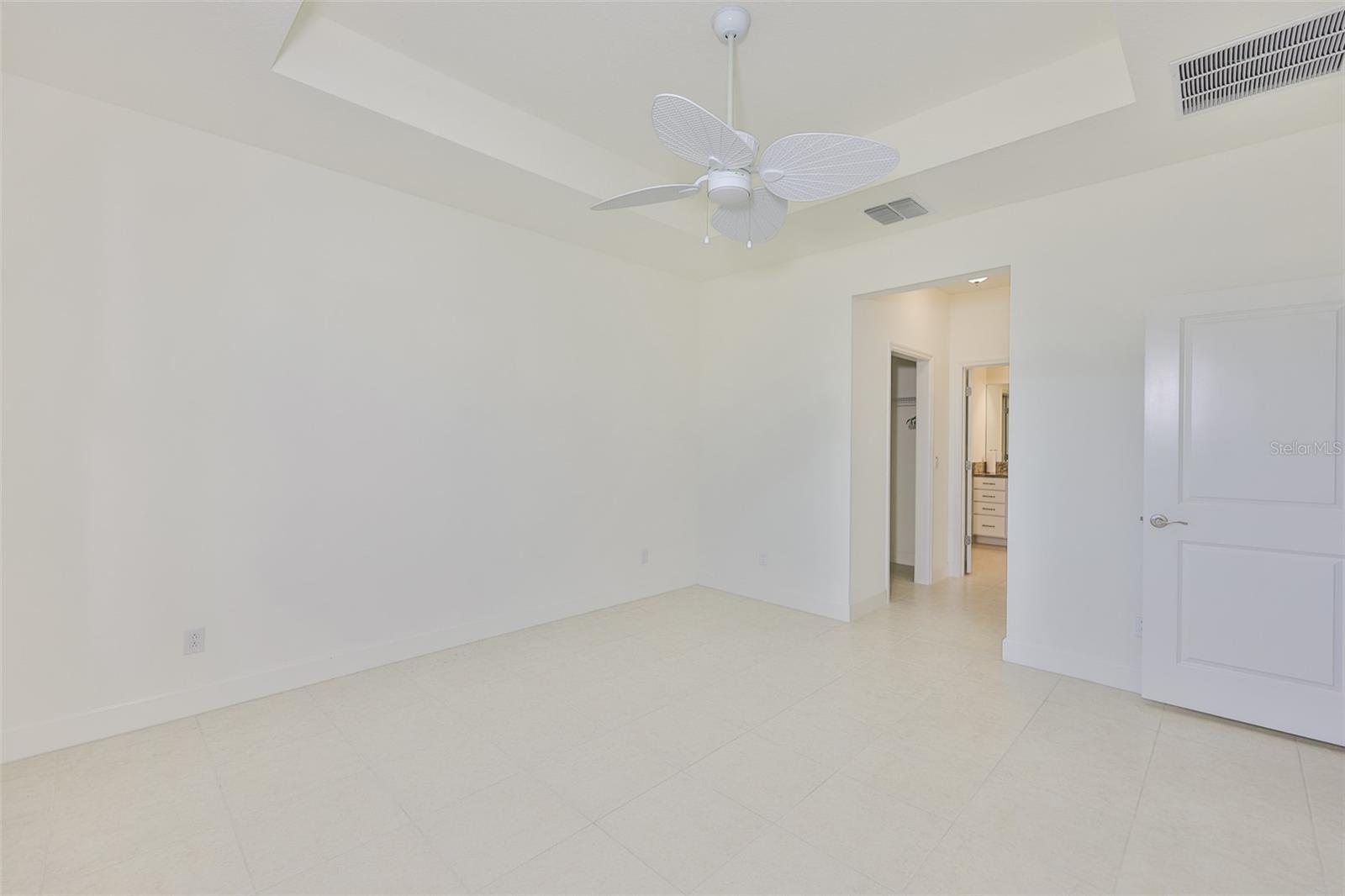4906 AVILA LAKES DR — photo 35