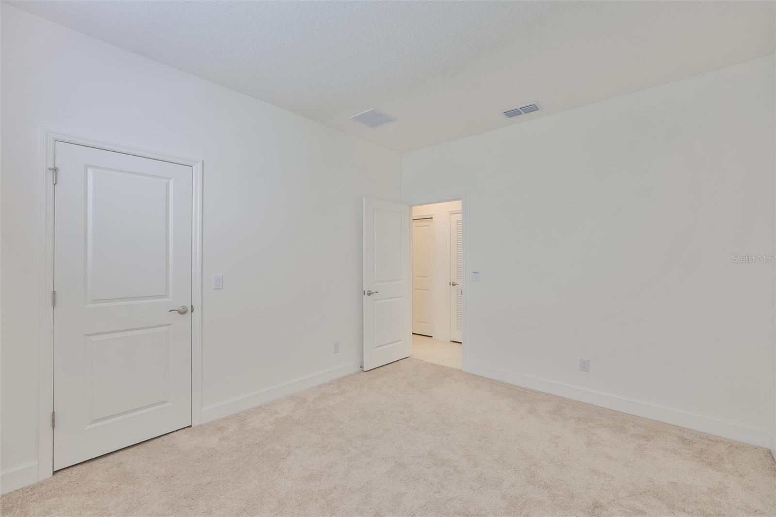 4906 AVILA LAKES DR — photo 27