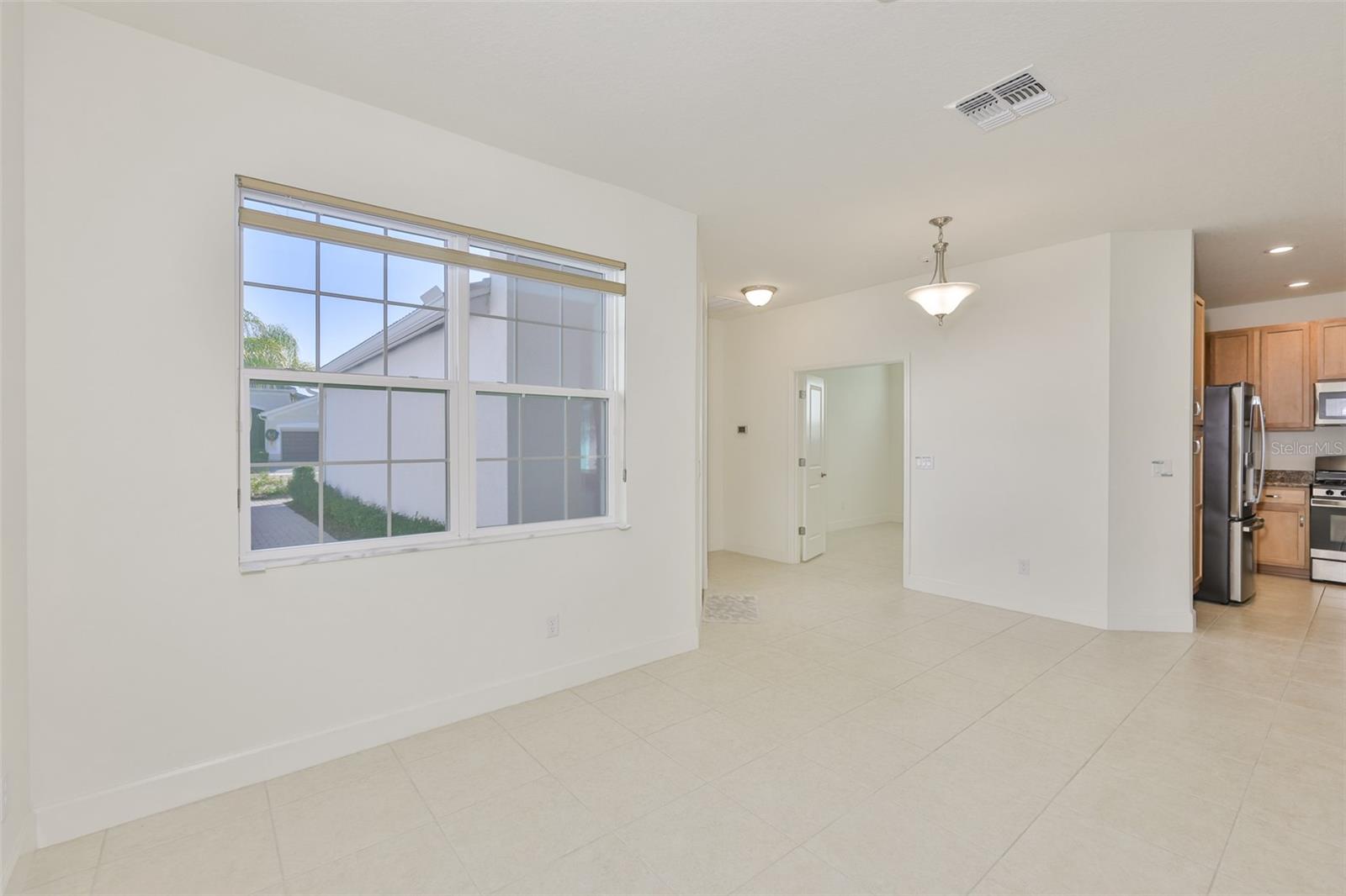 4906 AVILA LAKES DR — photo 31