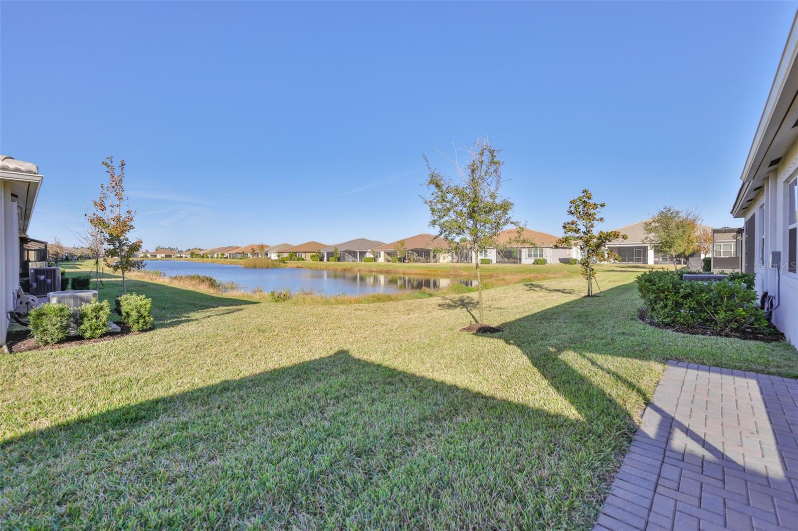 4906 AVILA LAKES DR — photo 38