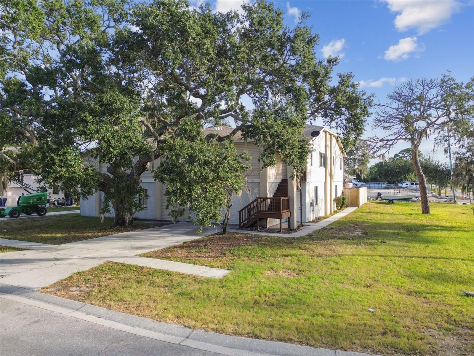1734 RUMAR LN — photo 84
