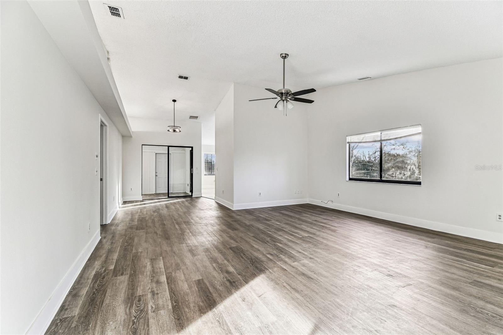1734 RUMAR LN — photo 14