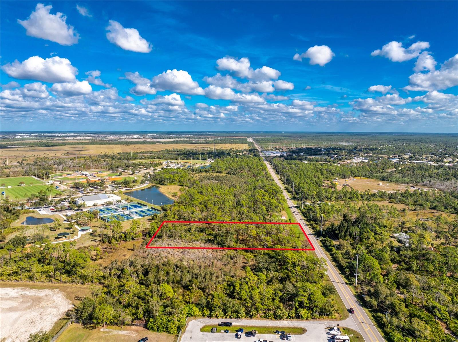 1060 S RIVER RD — photo 4