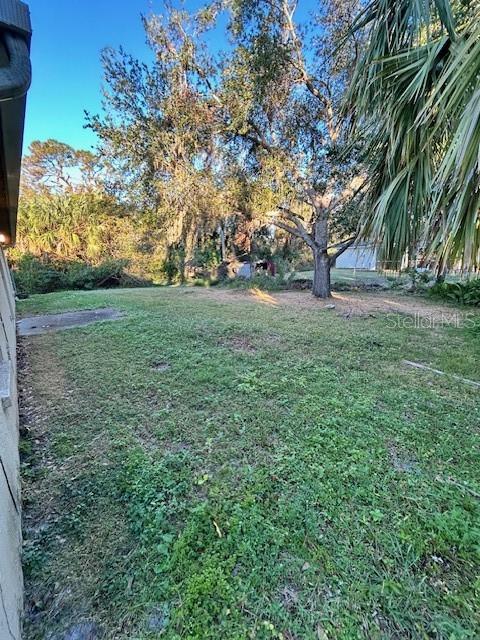 5814 BRICKELL DR — photo 16