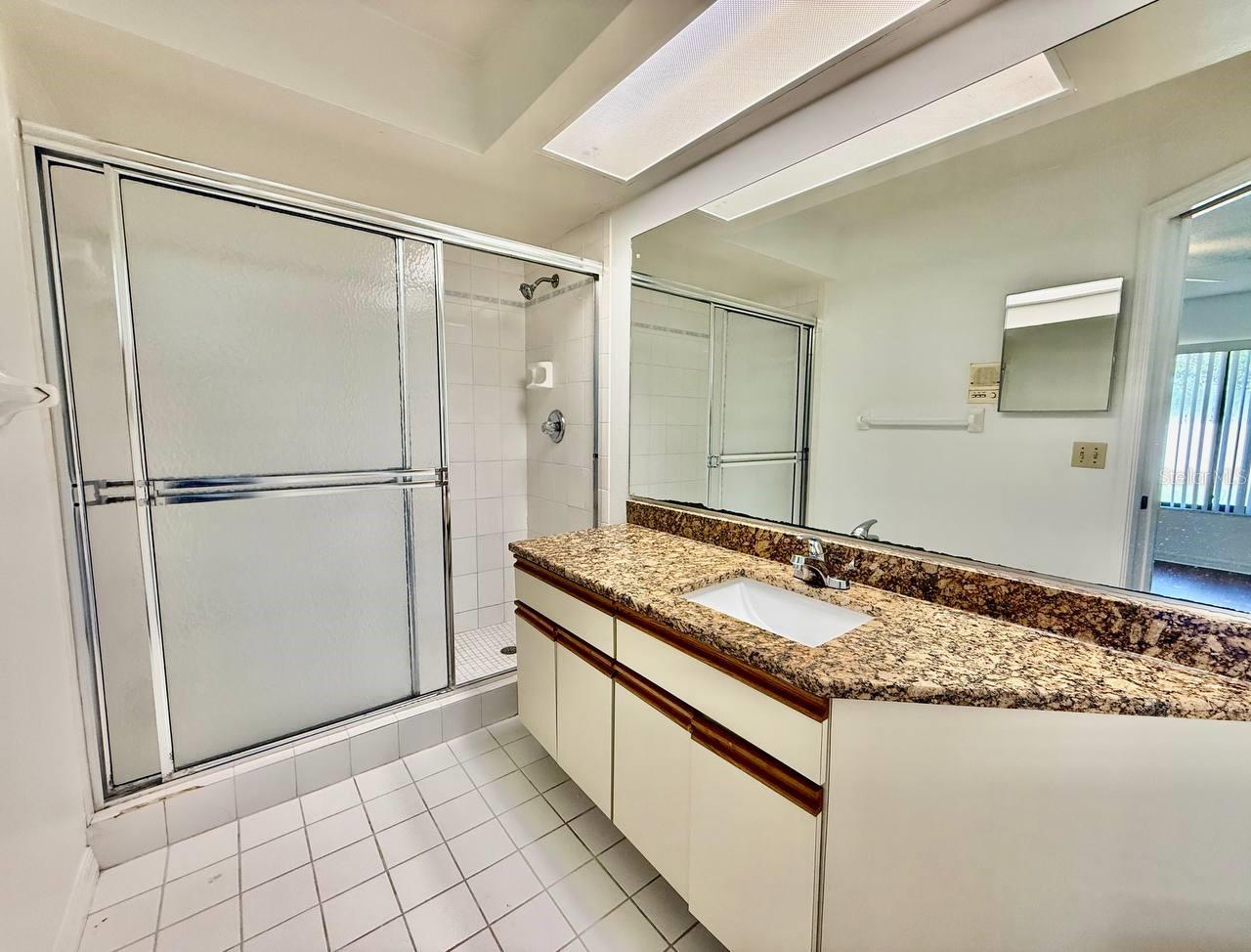 18308 AINTREE CT — photo 13