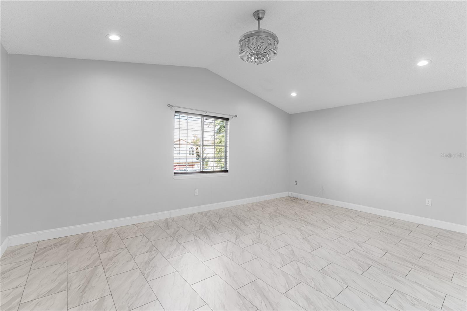 27416 BREAKERS DR — photo 18