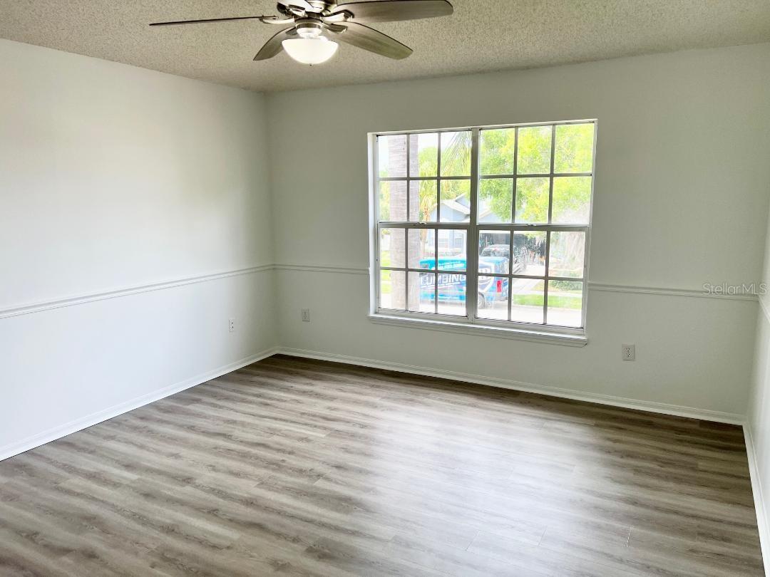 27416 BREAKERS DR — photo 27