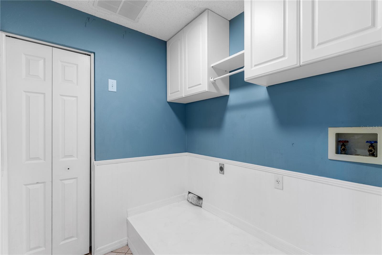 27416 BREAKERS DR — photo 42