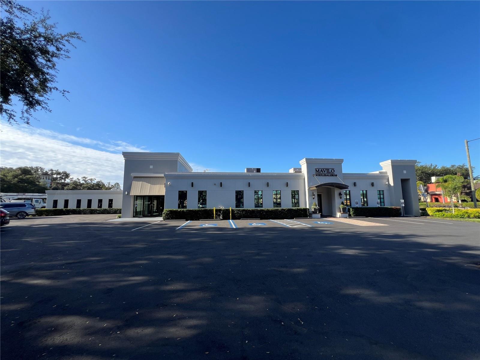 3410 HENDERSON BLVD — photo 3