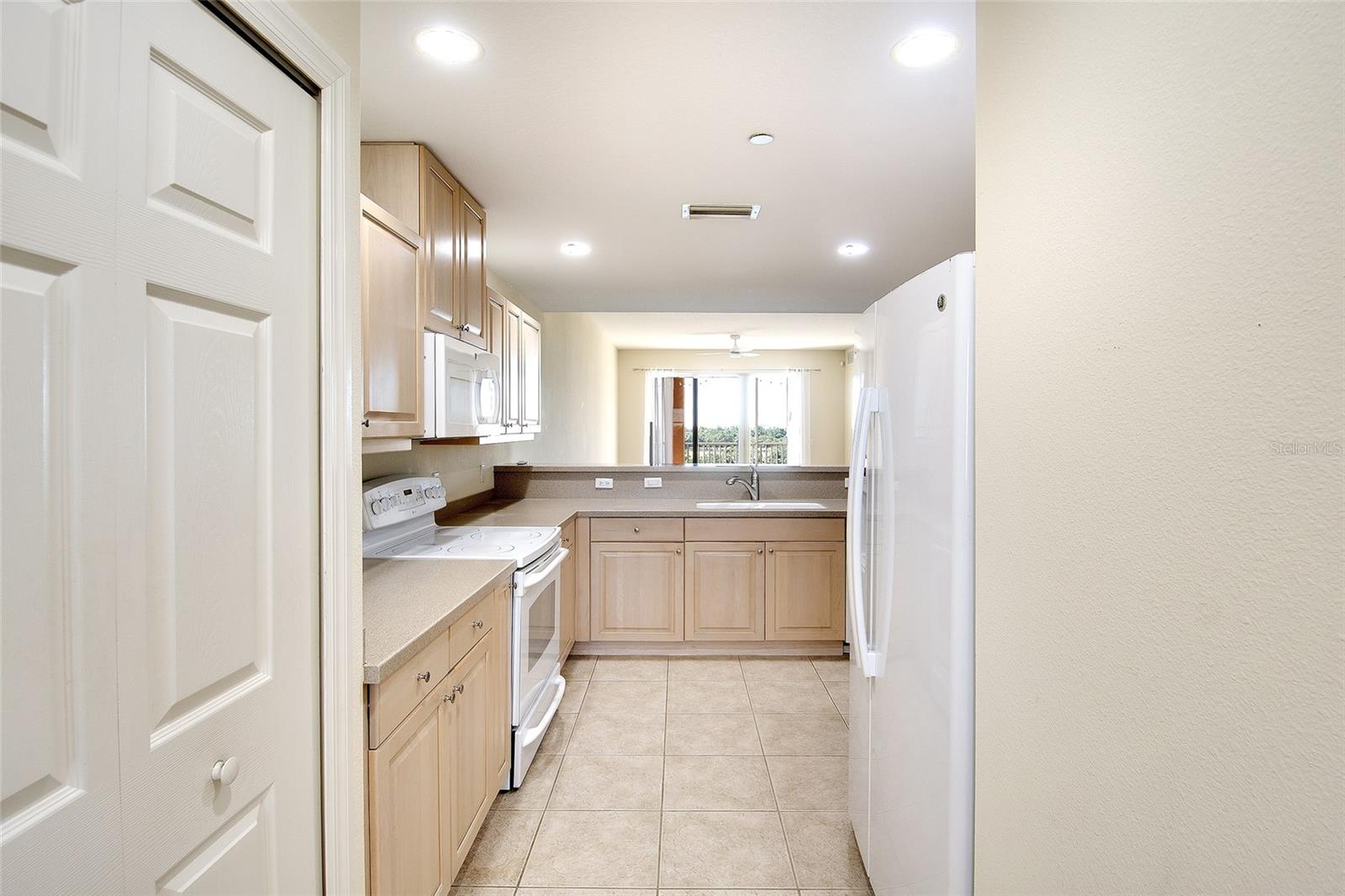 1921 MONTE CARLO DR #603 — photo 7