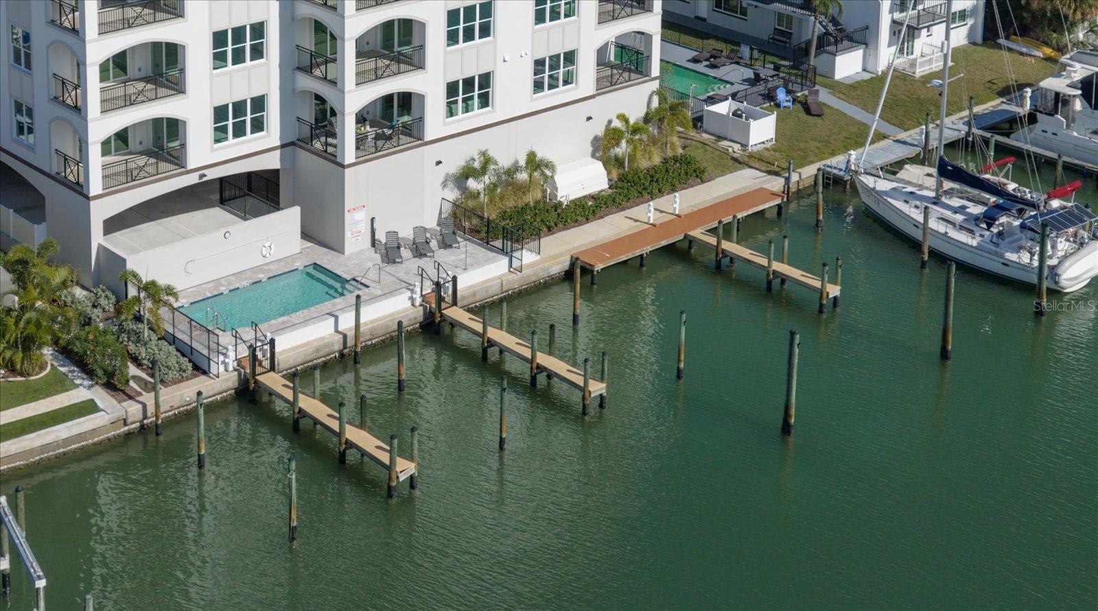 211 DOLPHIN PT #2 — photo 5