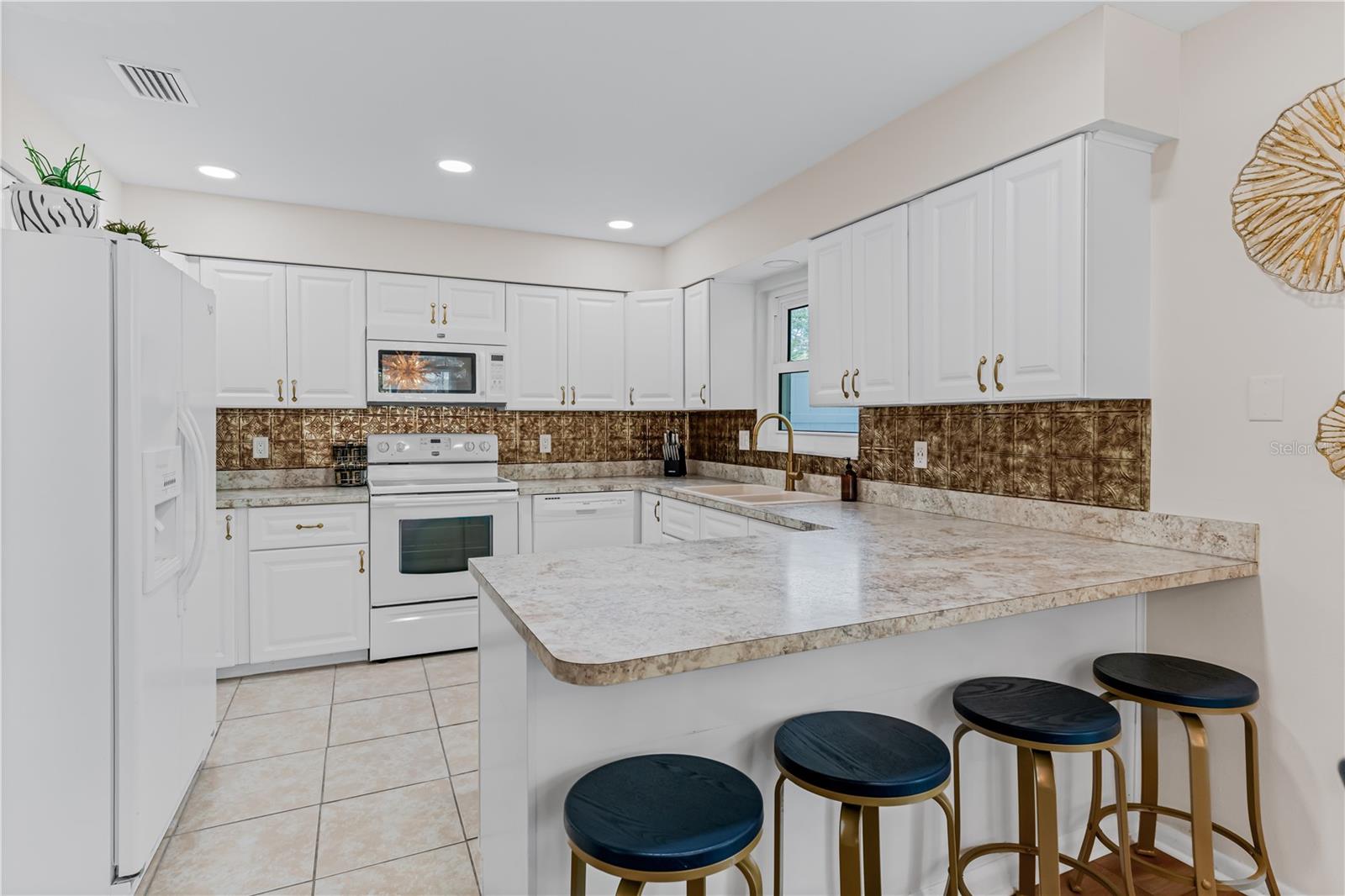 115 CANAL AVE #3 — photo 22