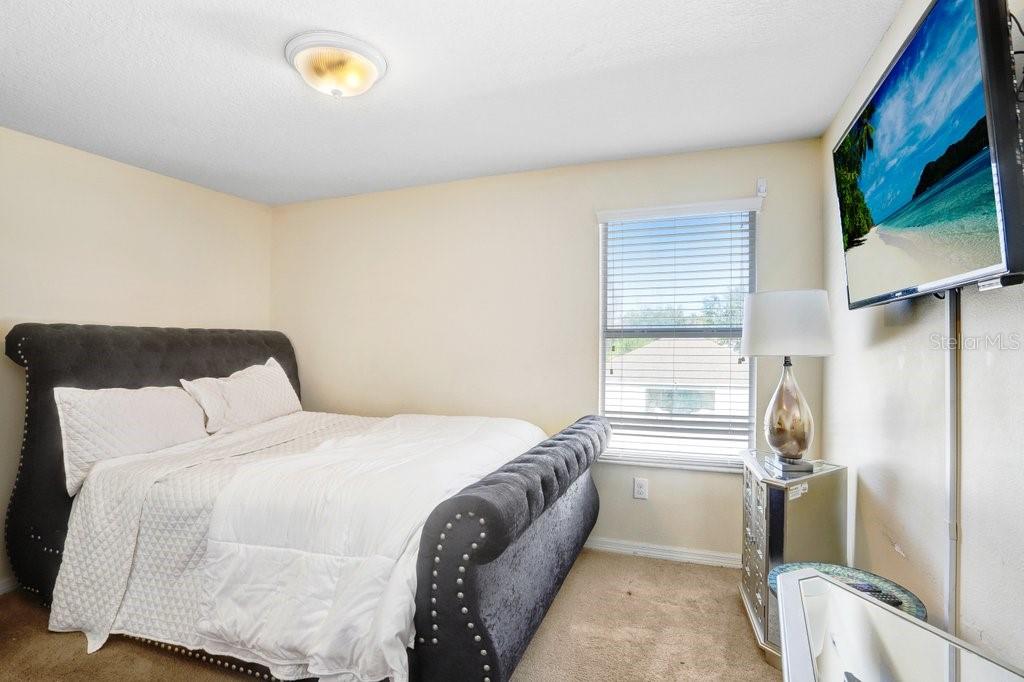 13117 ROYAL PINES AVE — photo 25