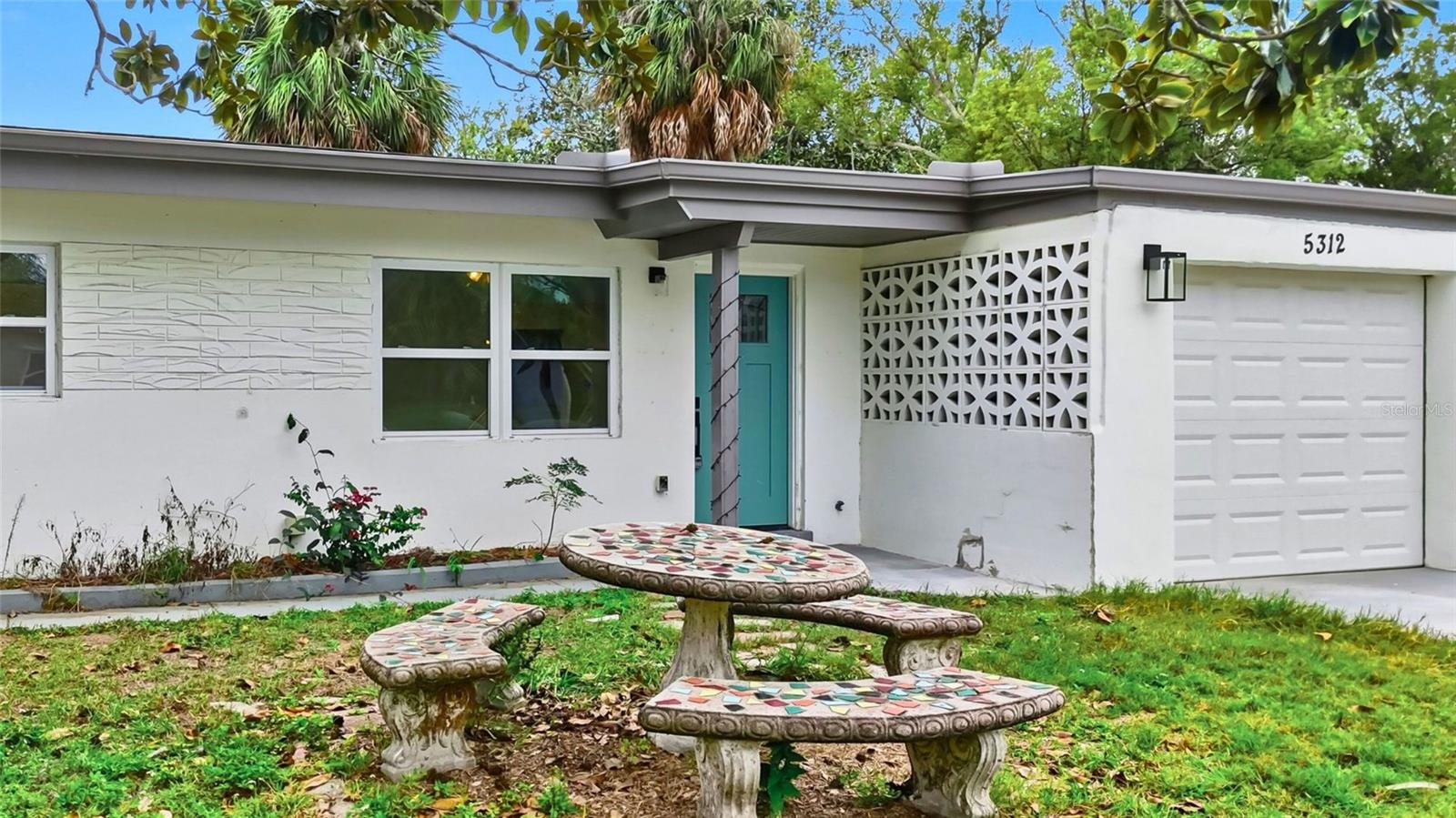5312 BERKLEY RD — photo 2