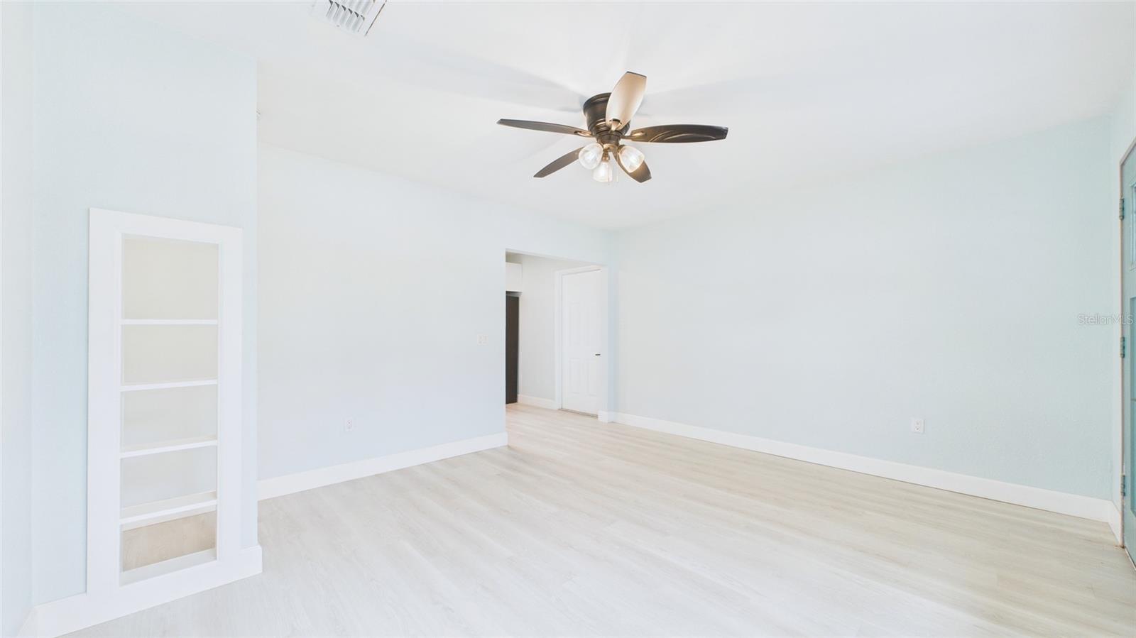 5312 BERKLEY RD — photo 8
