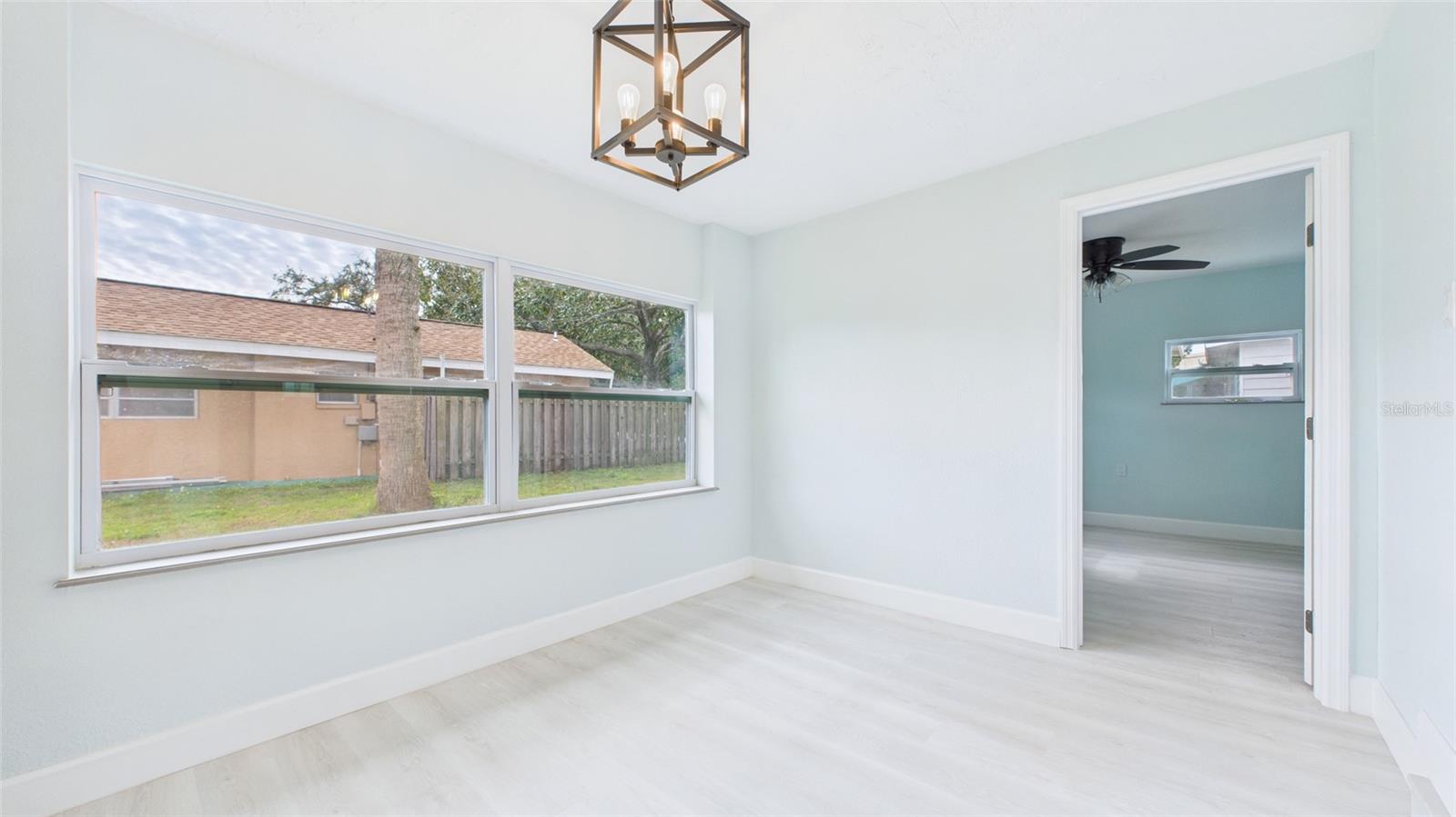 5312 BERKLEY RD — photo 13