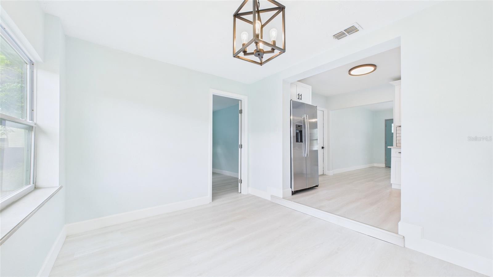 5312 BERKLEY RD — photo 15