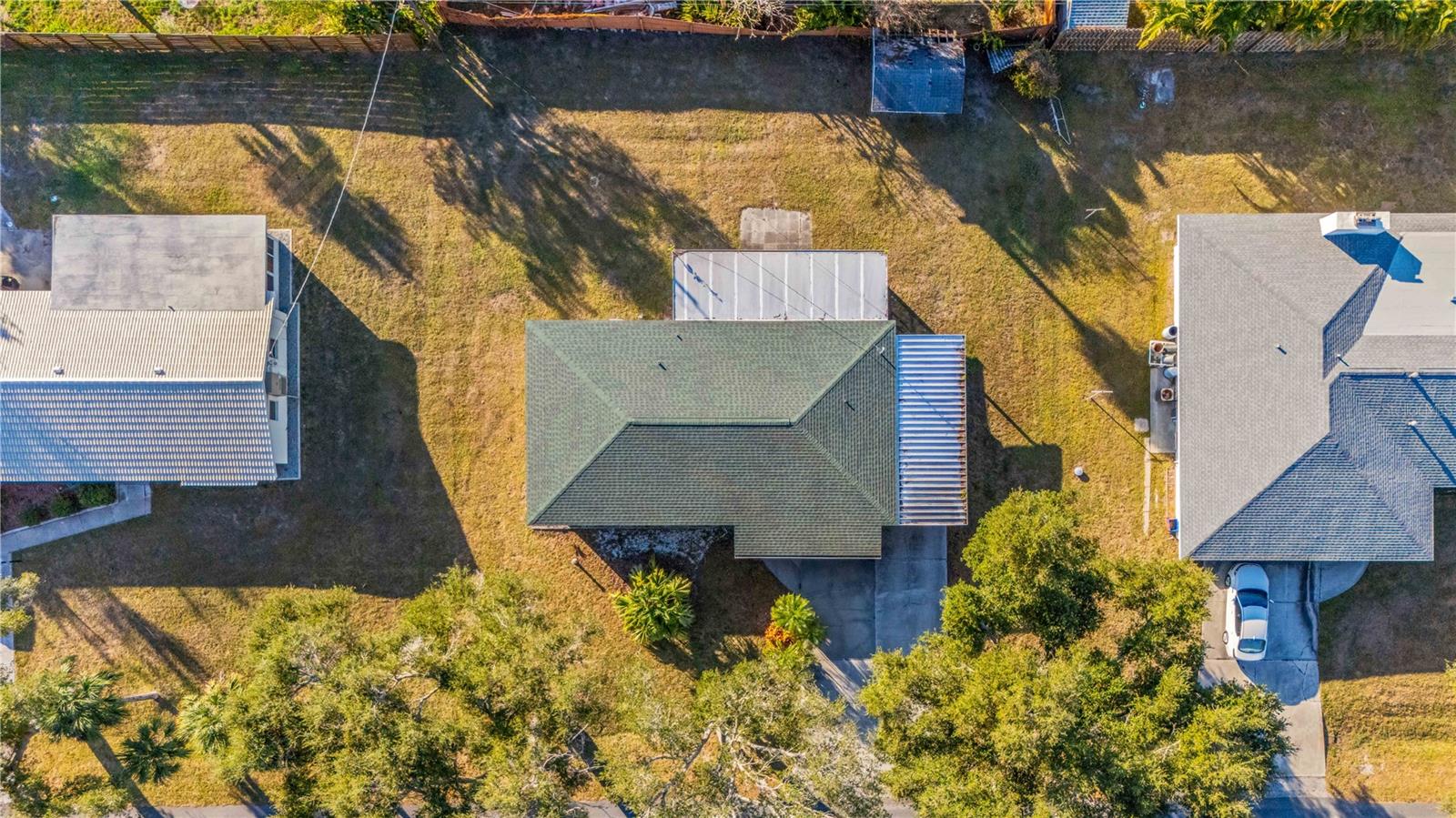 524 SARABAY RD — photo 6