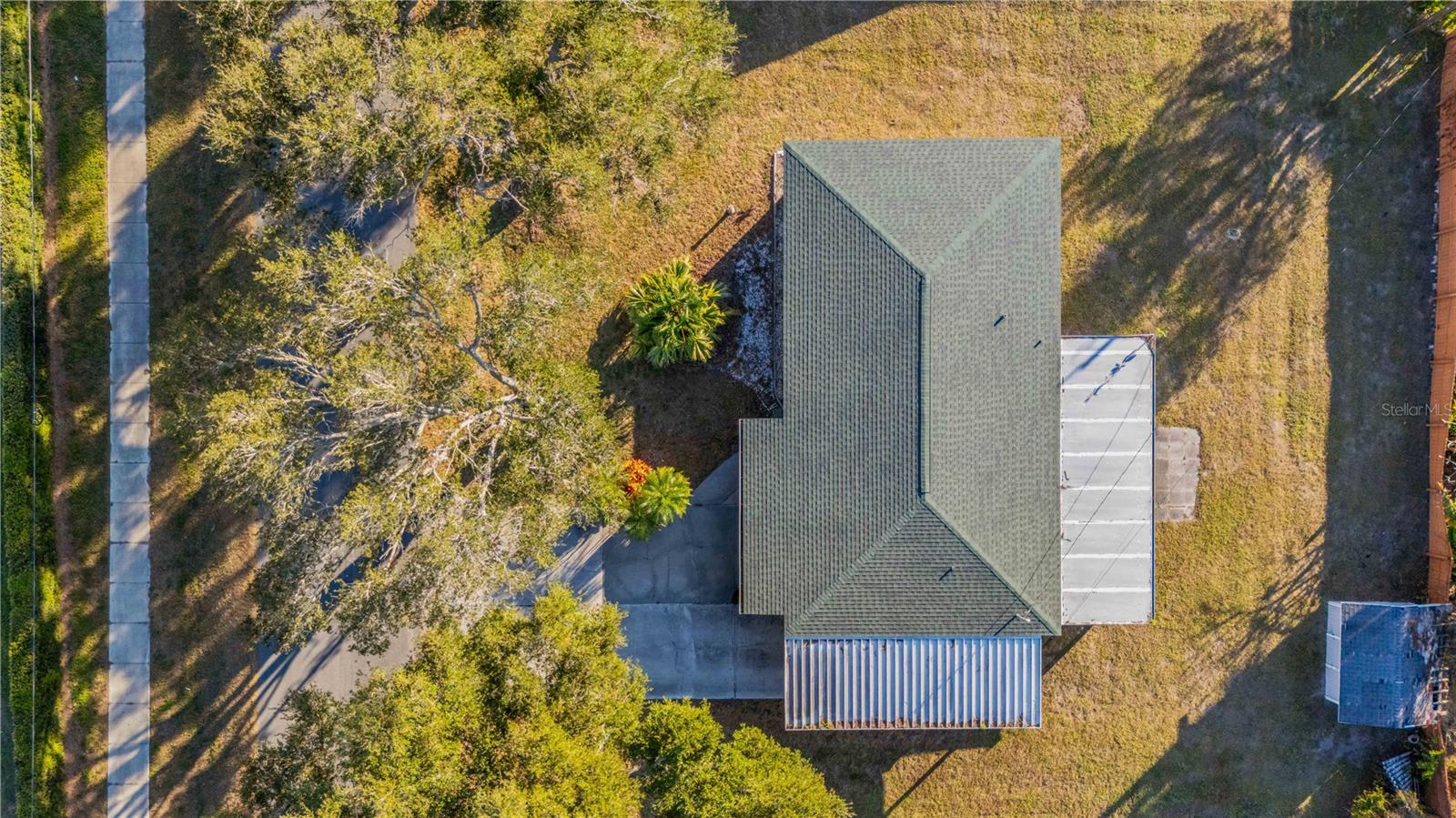 524 SARABAY RD — photo 5