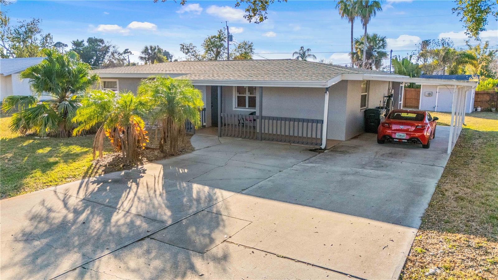 524 SARABAY RD — photo 3