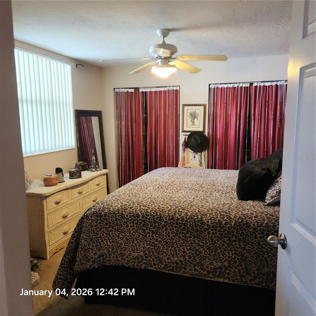 524 SARABAY RD — photo 27