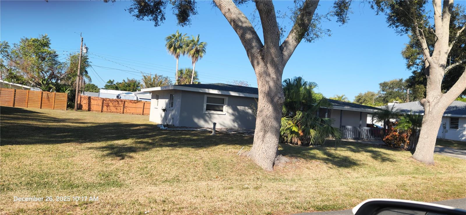 524 SARABAY RD — photo 15