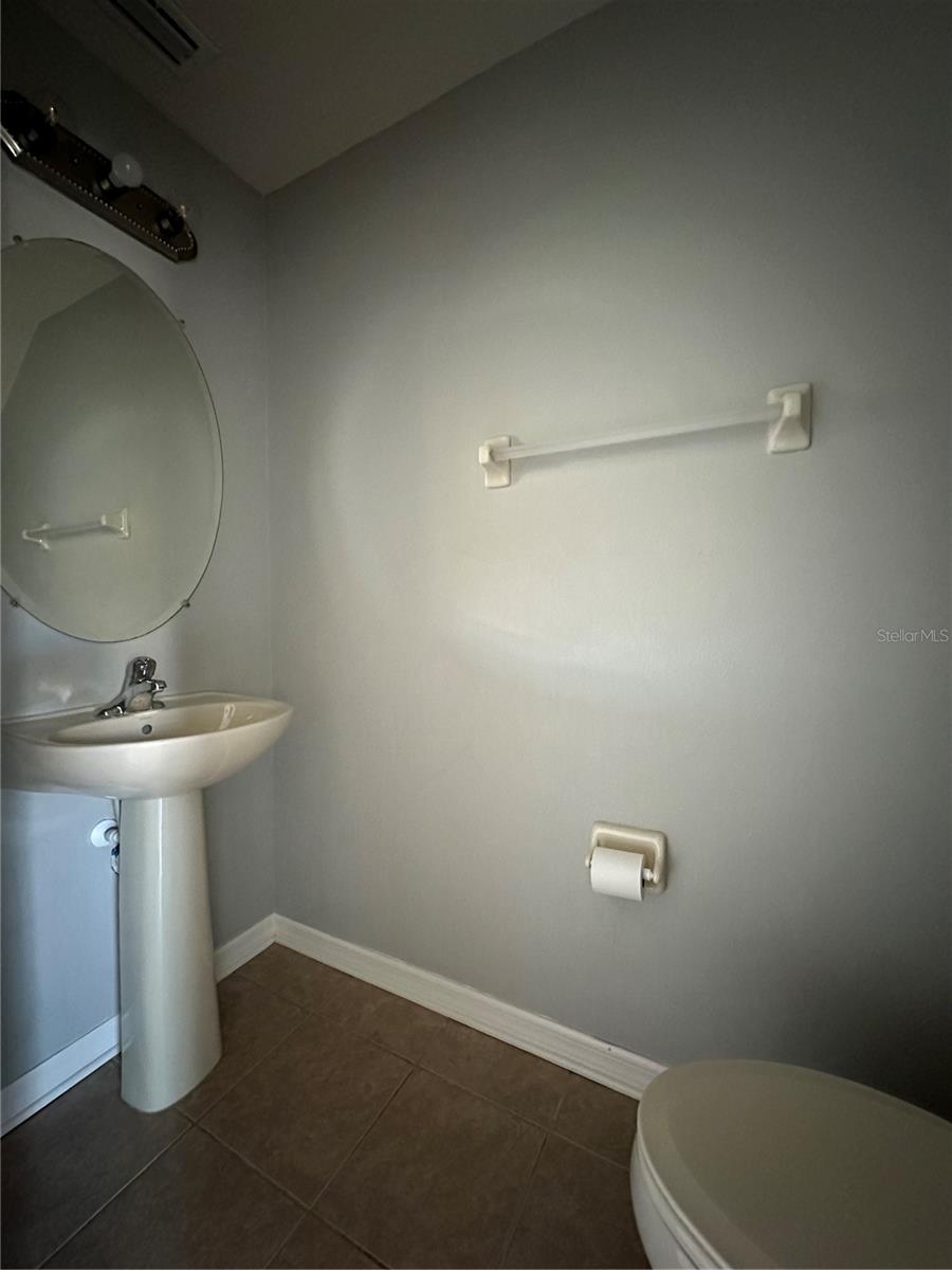 6950 TOWERING SPRUCE DR — photo 18