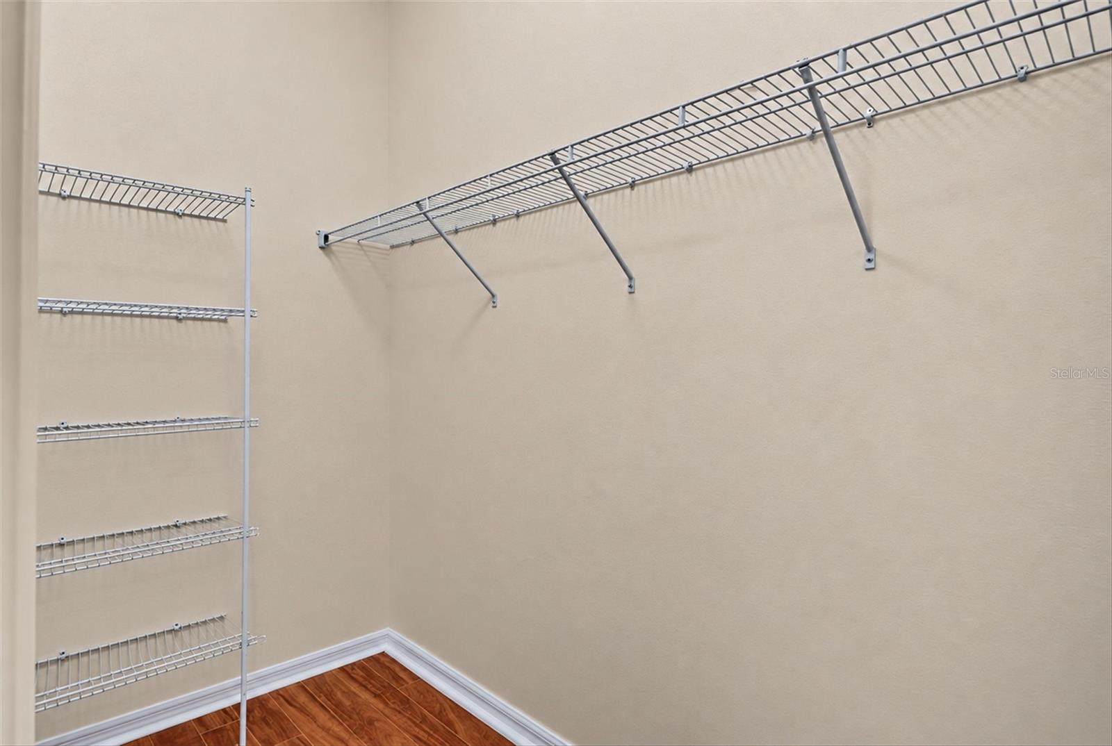 2153 BARRACUDA CT — photo 10