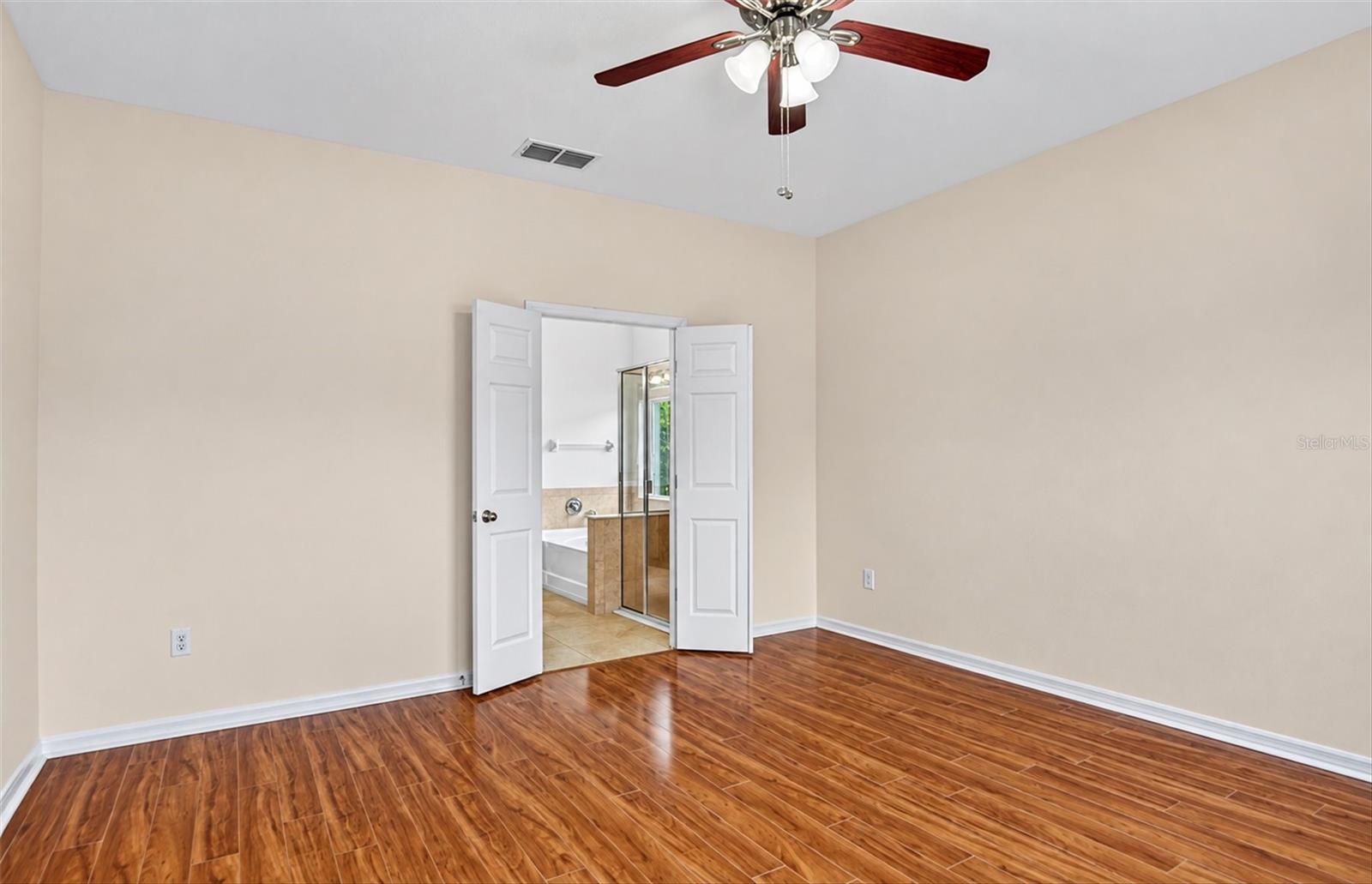 2153 BARRACUDA CT — photo 7