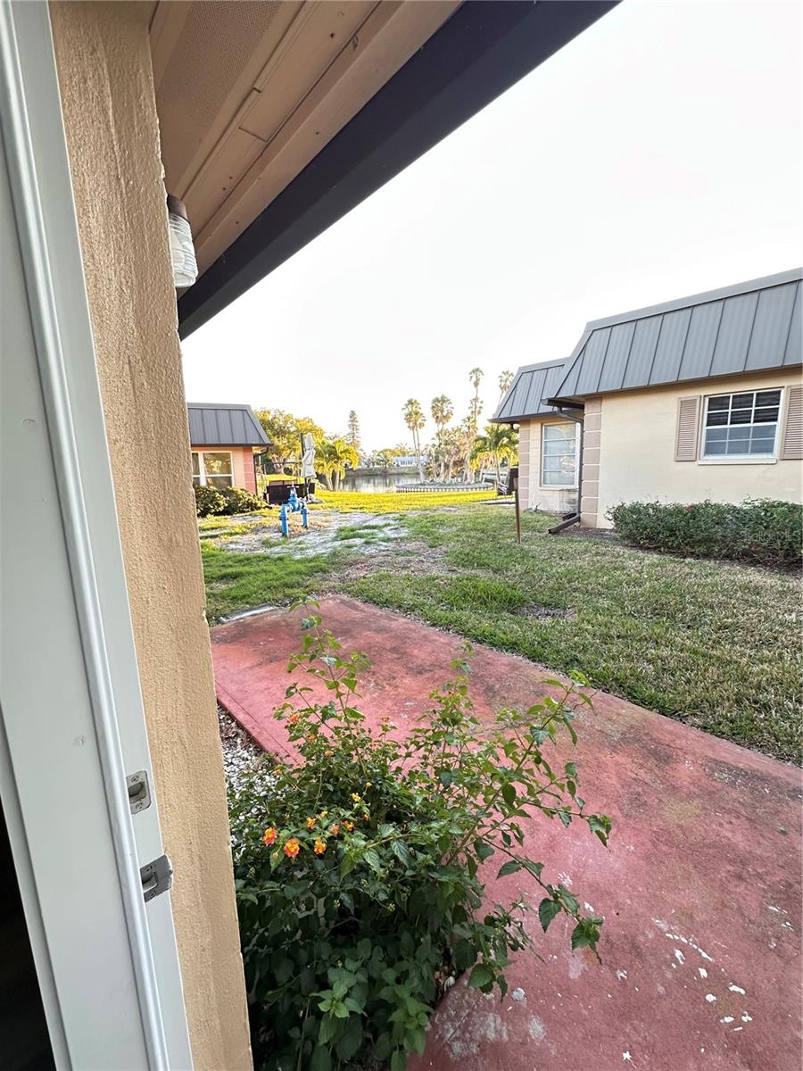 4407 SUMMERSUN DR — photo 29