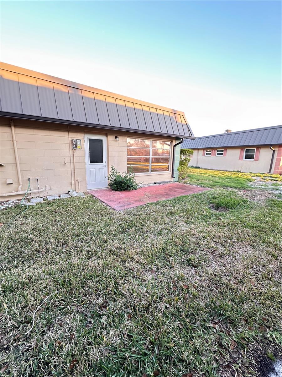 4407 SUMMERSUN DR — photo 28