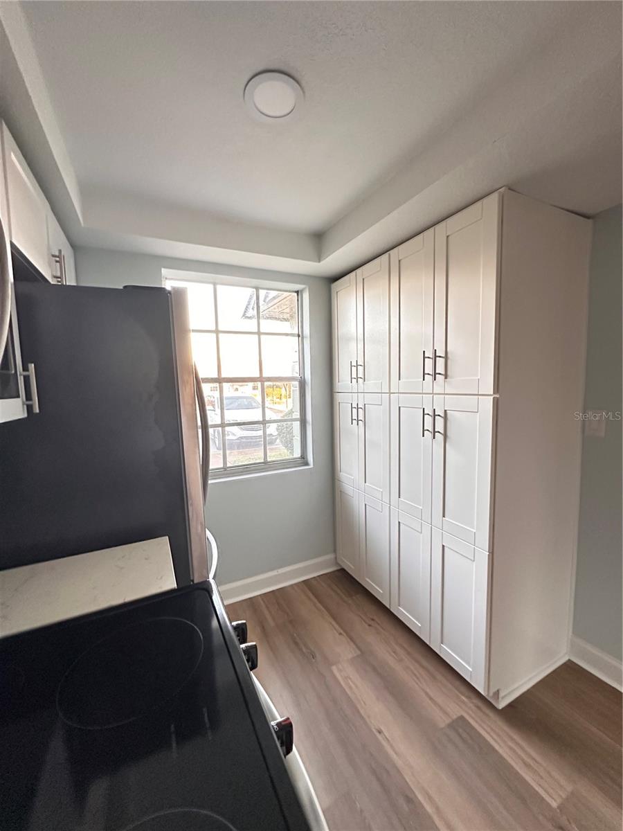 4407 SUMMERSUN DR — photo 9