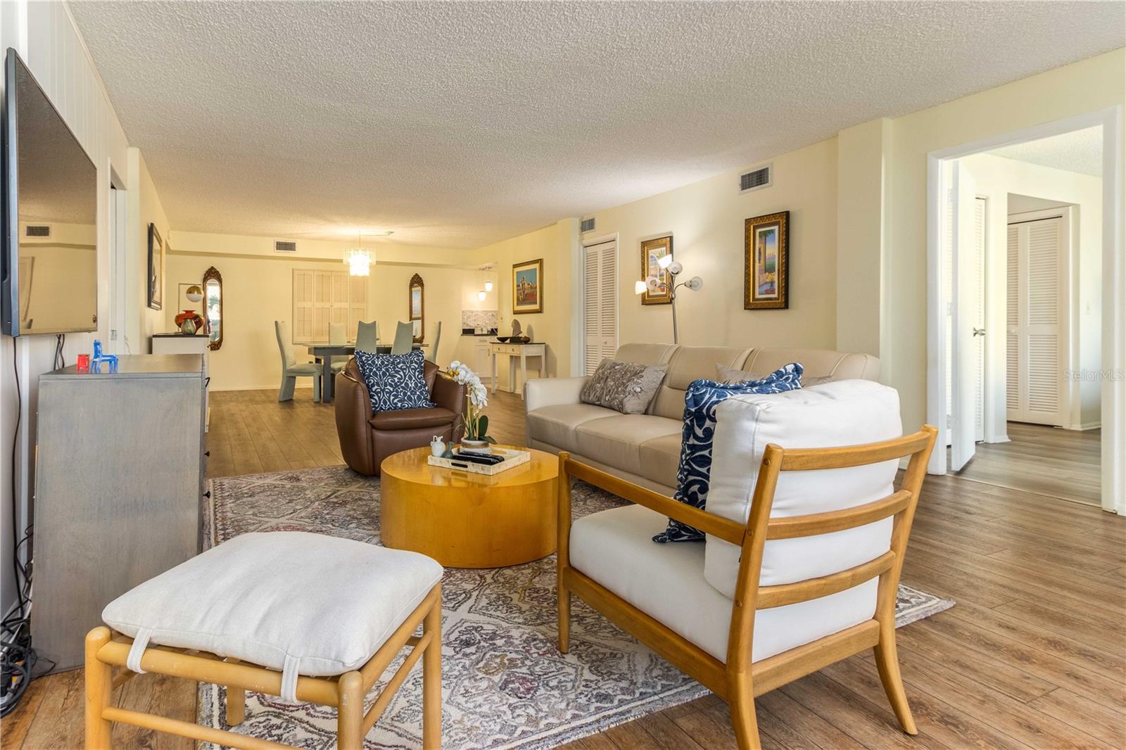 50 HARBOR VIEW LN #11 — photo 24