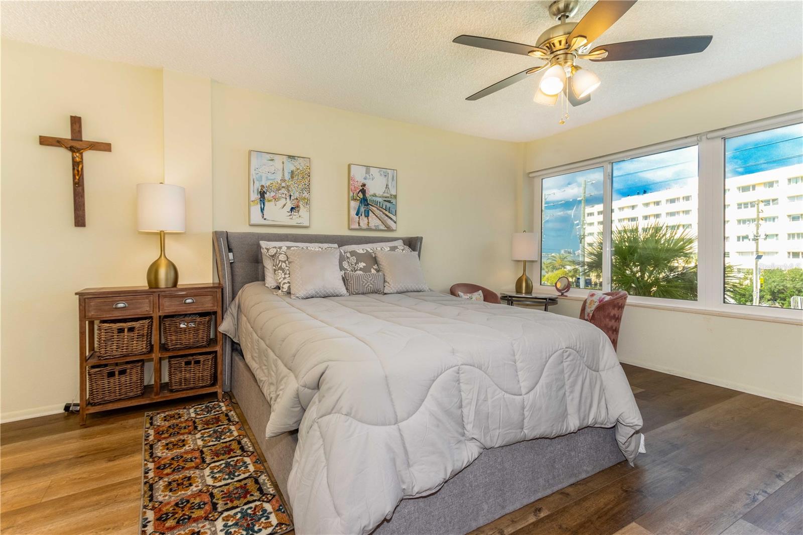 50 HARBOR VIEW LN #11 — photo 33