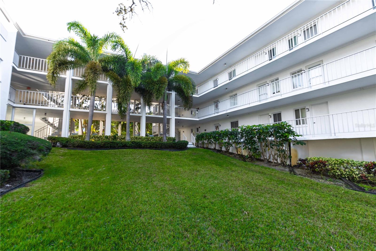 50 HARBOR VIEW LN #11 — photo 47