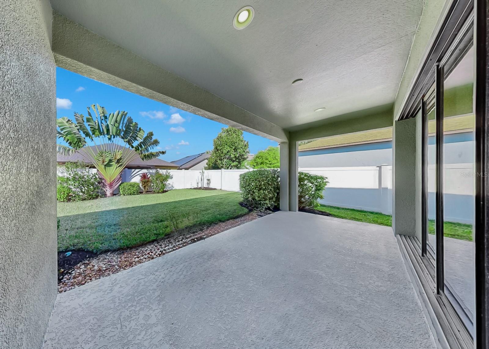 7109 SPINDLE TREE LN — photo 9
