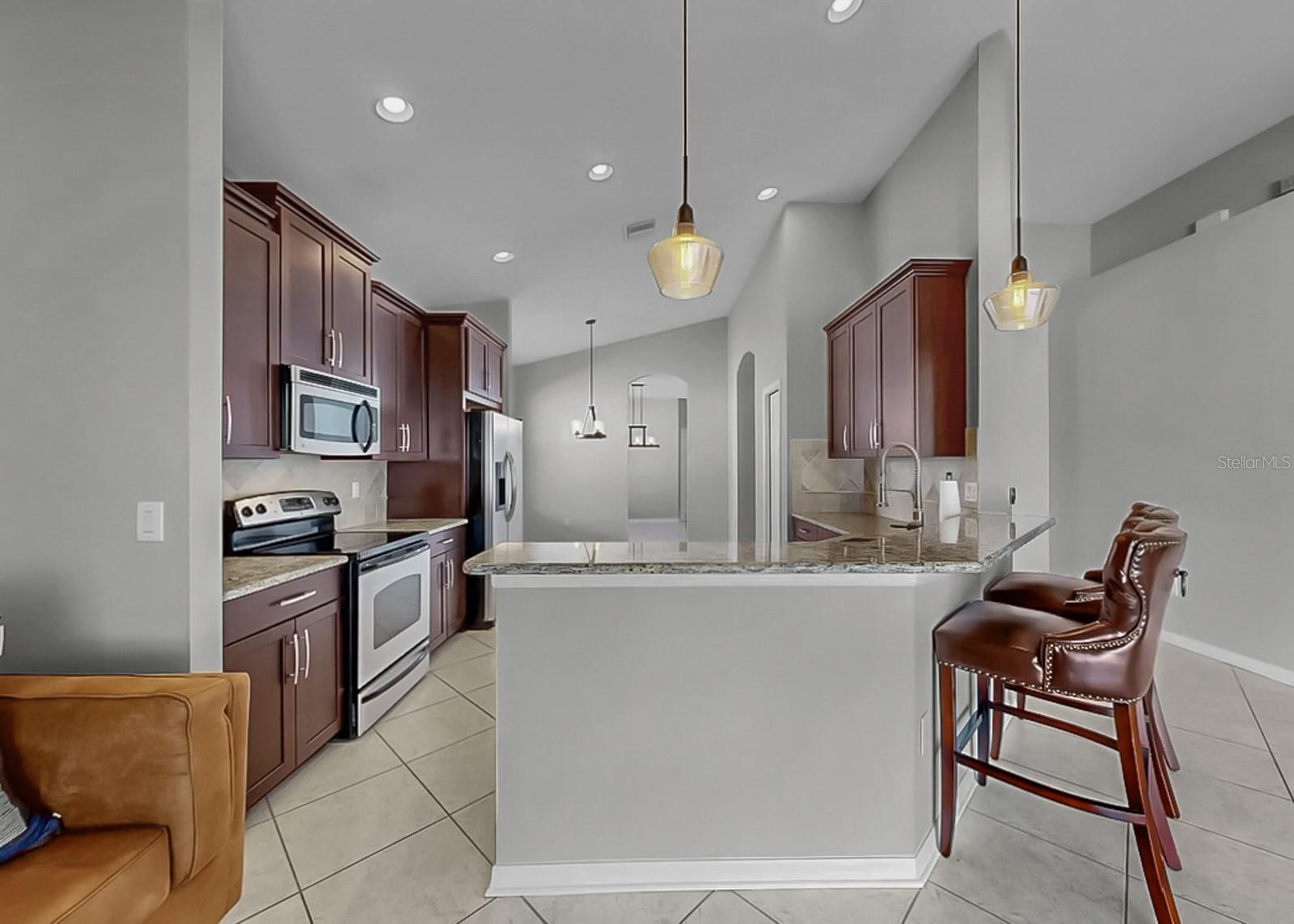 7109 SPINDLE TREE LN — photo 29