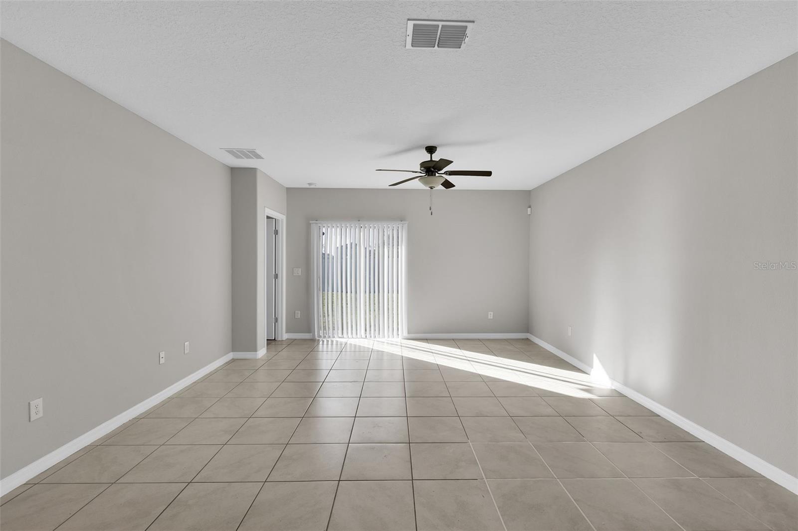 5204 WHITE CHICORY DR — photo 14