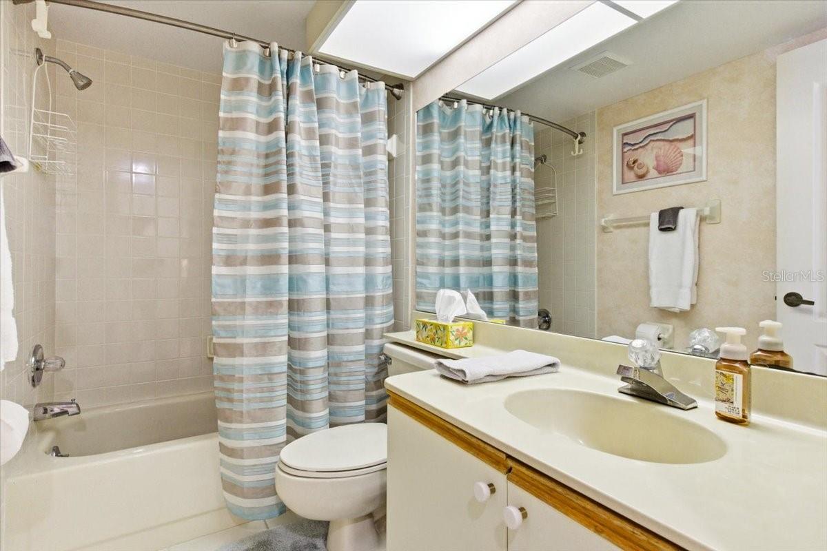 6713 STONE RIVER RD #103 — photo 40