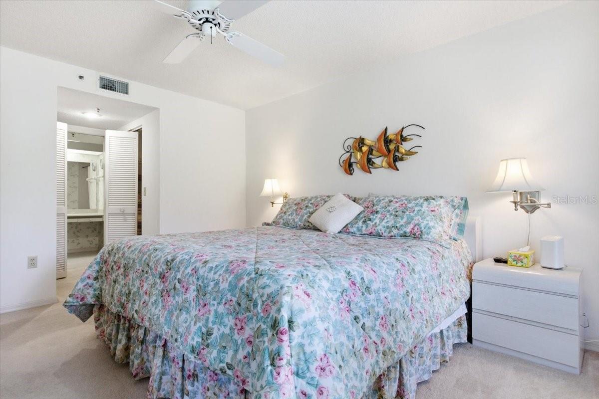 6713 STONE RIVER RD #103 — photo 33