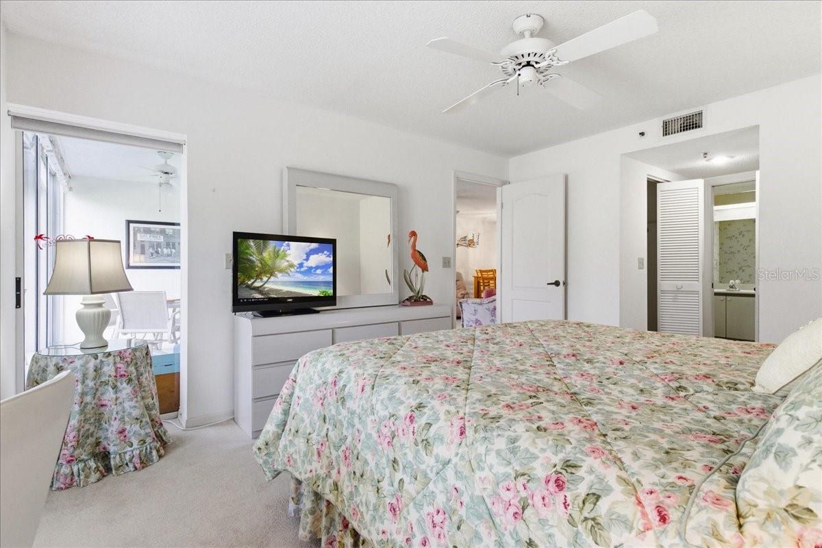 6713 STONE RIVER RD #103 — photo 31