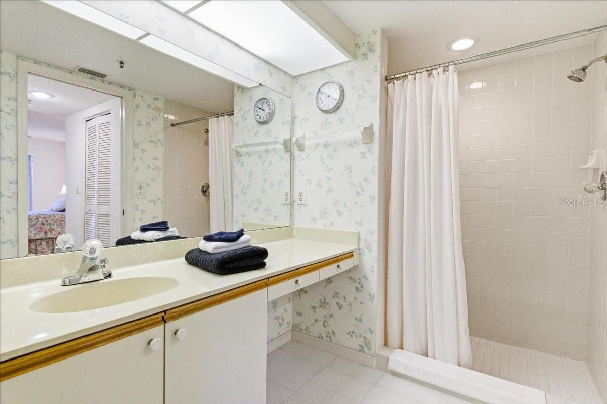 6713 STONE RIVER RD #103 — photo 36