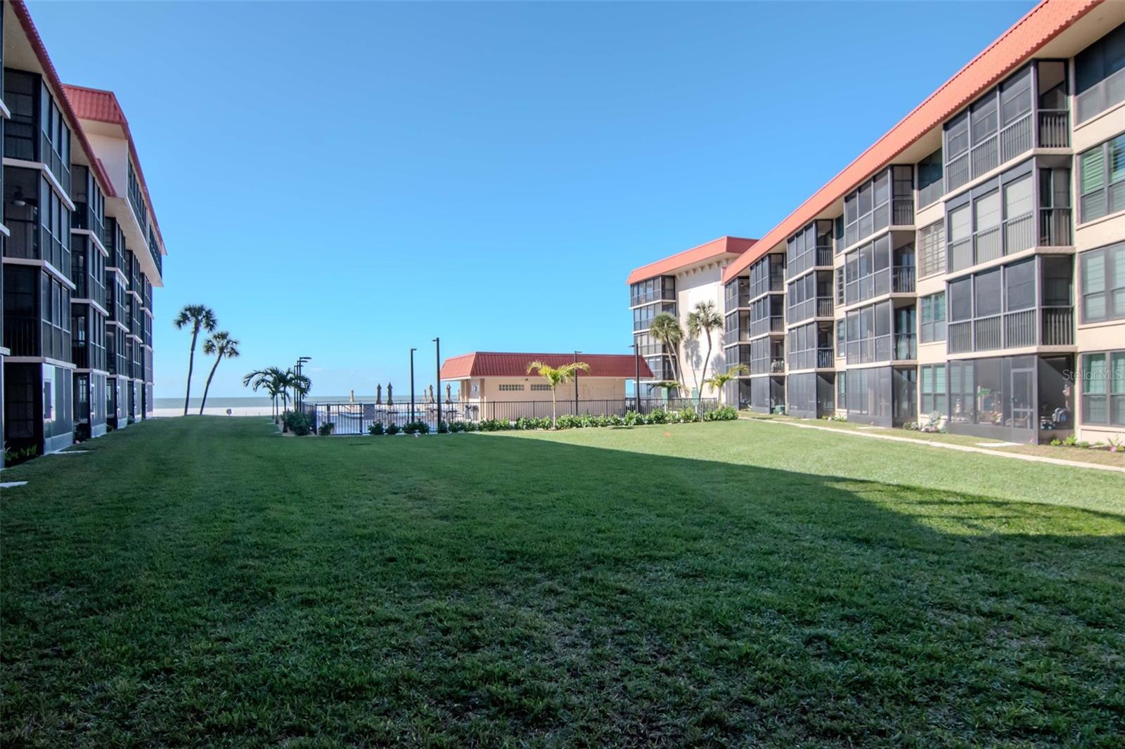 17580 GULF BLVD #403 — photo 21