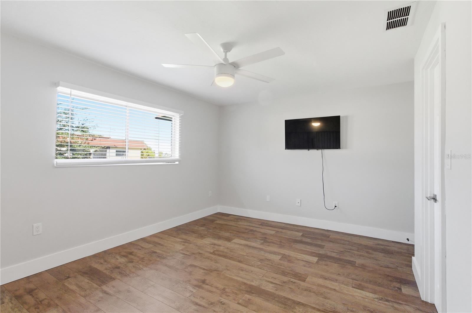 3500 BENEVA RD #307 — photo 16