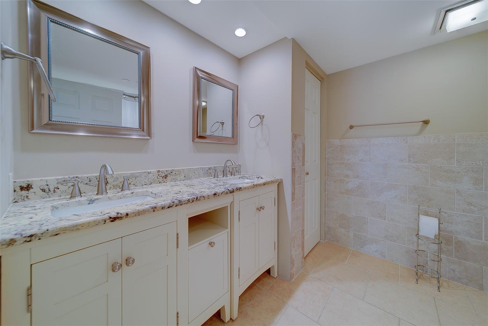 1480 GULF BLVD #201 — photo 29