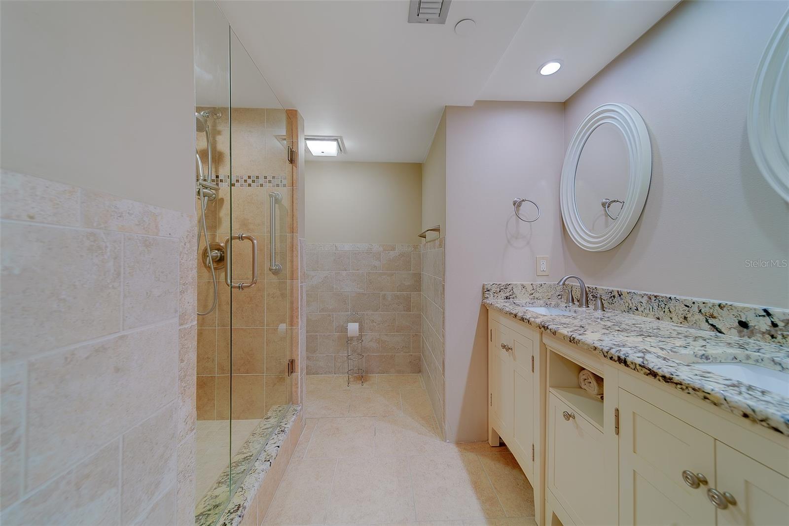 1480 GULF BLVD #201 — photo 37