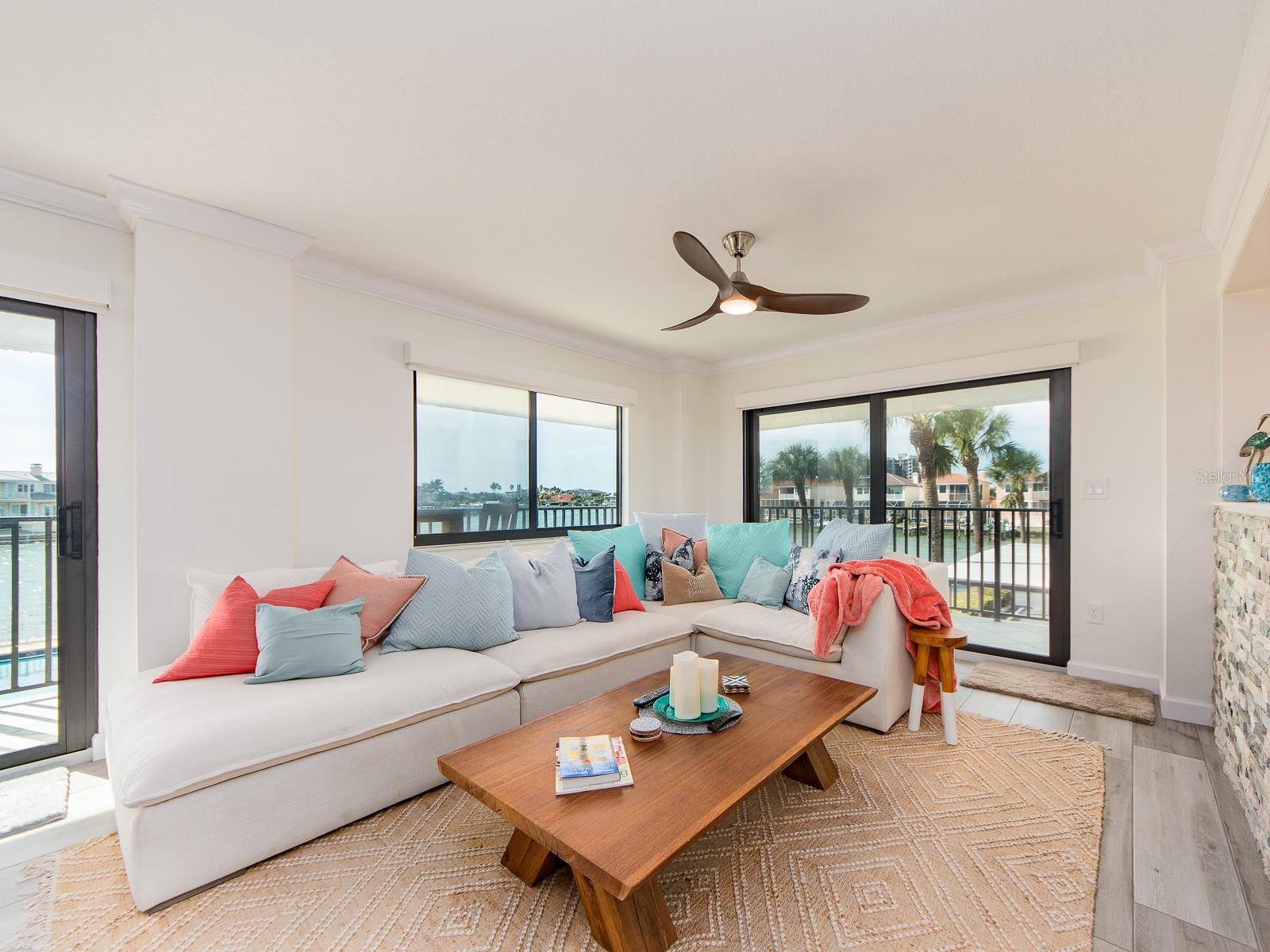 240 SAND KEY ESTATES DR #216 — photo 4