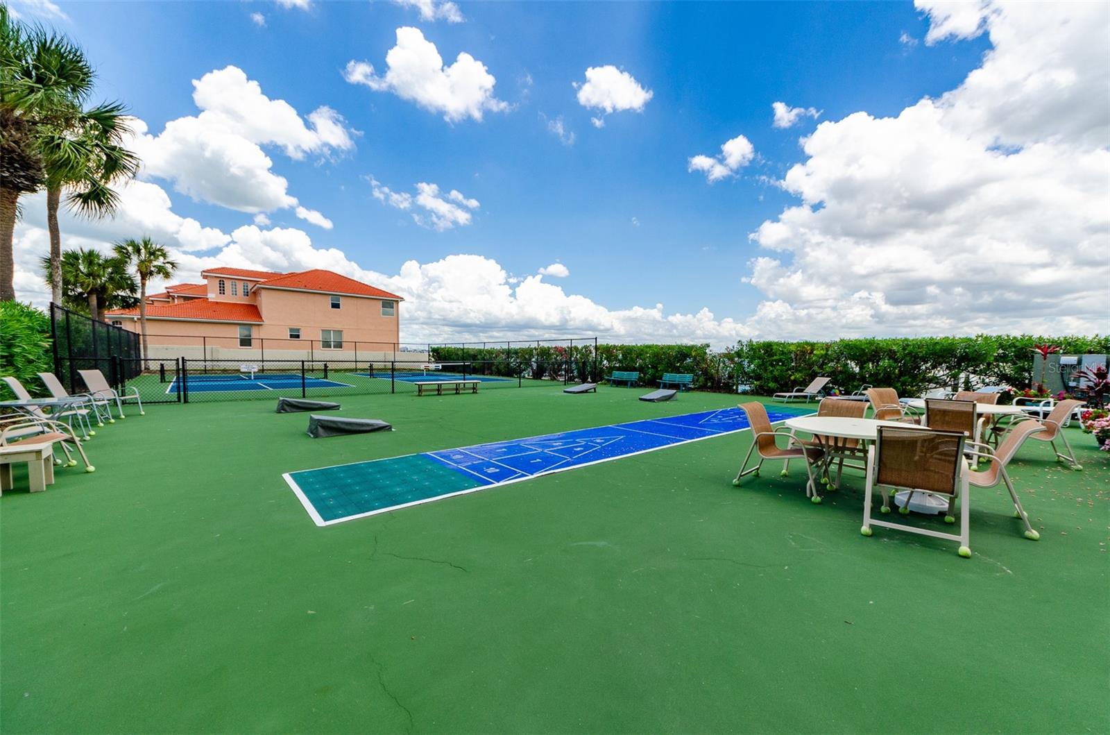 240 SAND KEY ESTATES DR #216 — photo 33